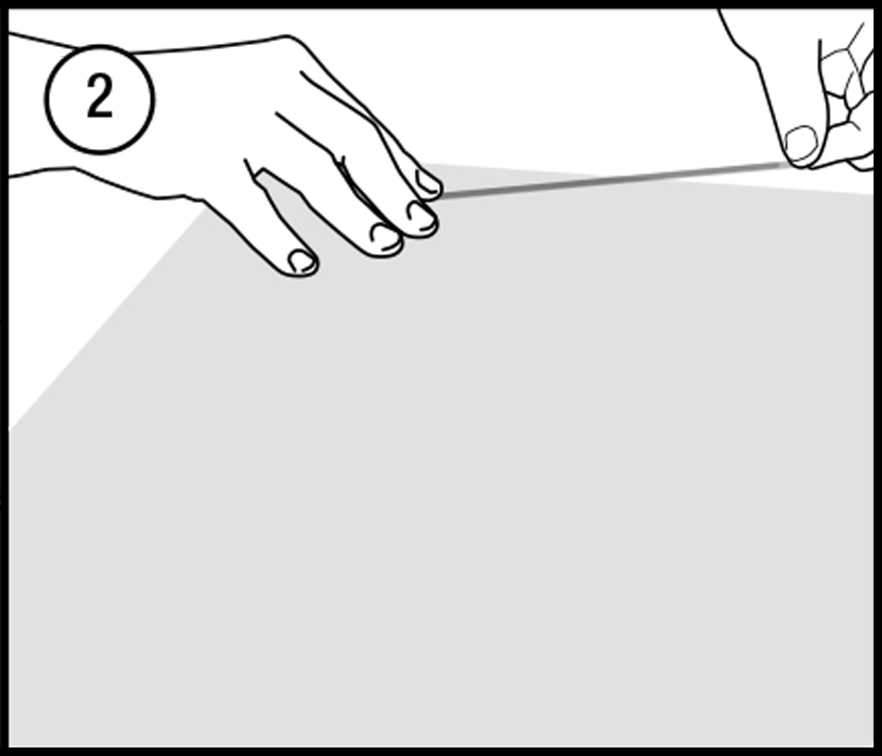 Illustration of attachment strip lining up to edge of privacy filter